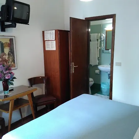 Al Gobbo * البندقية