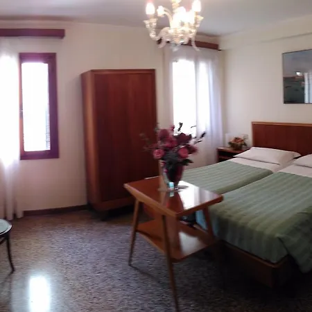 알베르고 알 고보